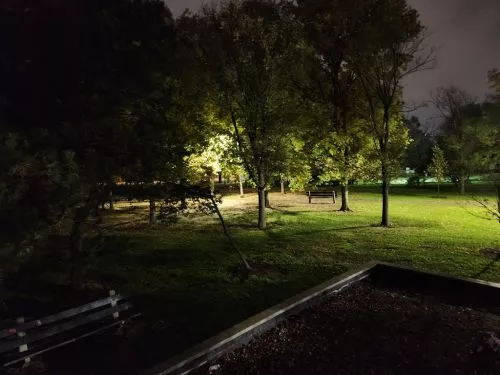 In 2004 I graduated from Taft H. S. I walked by this park almost every day on my way to school, tired, exhausted, not happy